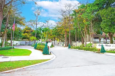 3074 S Oakland Forest Dr #702, Oakland Park, FL 33309 - Photo 37