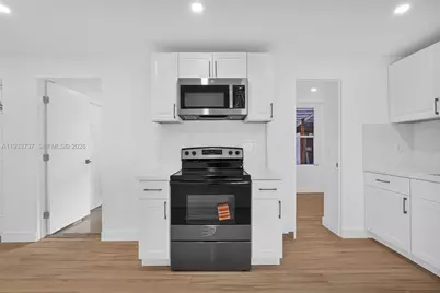 2419 Coolidge St #1, Hollywood, FL 33020 - Photo 11