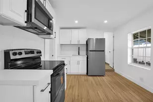 2419 Coolidge St, Hollywood, FL 33020 - Photo 15