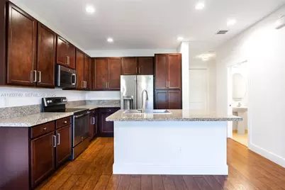 4652 Horseshoe Circle, Davie, FL 33328 - Photo 13