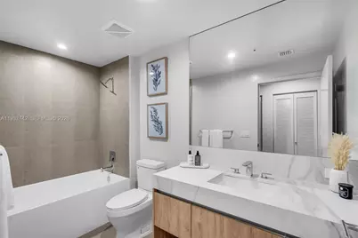 601 N Miami Ave #1607, Miami, FL 33132 - Photo 13