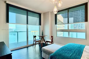 1900 N Bayshore Dr, Miami, FL 33132 - Photo 29