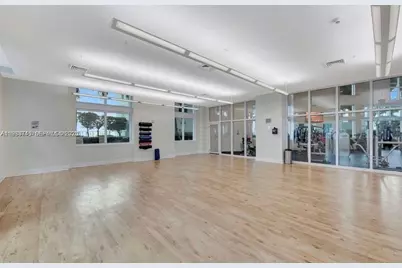 1900 N Bayshore Dr #3705, Miami, FL 33132 - Photo 9