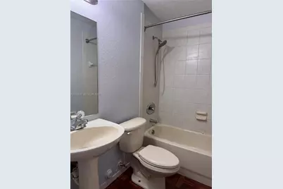 2267 NW 136th Ter #2267, Opa-Locka, FL 33054 - Photo 9