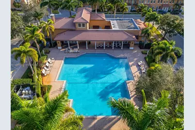 14629 SW 5th St, Pembroke Pines, FL 33027 - Photo 13