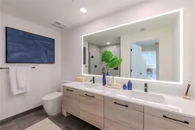 333 N New River Dr E #3208, Fort Lauderdale, FL 33301 - Photo 7
