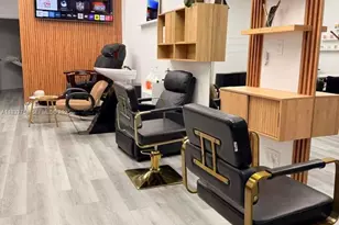 806 NE 125th St, North Miami, FL 33161 - Photo 1