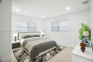 770 NW 38th St, Oakland Park, FL 33309 - Photo 11