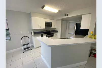 9999 Summerbreeze Dr #519, Sunrise, FL 33322 - Photo 13