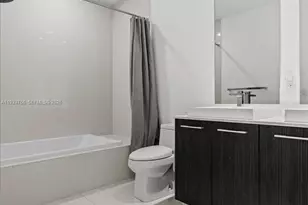 45 SW 9th St, Miami, FL 33130 - Photo 55