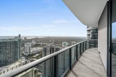 45 SW 9th St #4306, Miami, FL 33130 - Photo 63