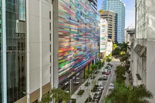 45 SW 9th St, Miami, FL 33130 - Photo 15