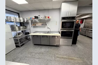 For Sale SW Restaurant, Miami, FL 33166 - Photo 3