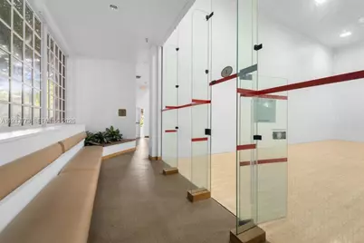 1000 Quayside Ter #806, Miami, FL 33138 - Photo 33