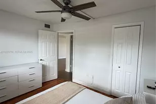 8350 Sunrise Lakes Blvd, Sunrise, FL 33322 - Photo 9