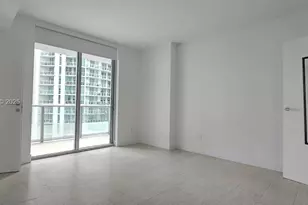 1300 Brickell Bay Dr, Miami, FL 33131 - Photo 5