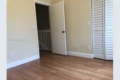 232 SW 122nd Ter #232, Pembroke Pines, FL 33025 - Photo 15