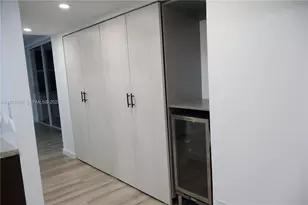 20441 NE 30th Ave, Aventura, FL 33180 - Photo 7