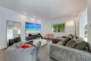 125 NW 88th St, El Portal, FL 33150 - Photo 7