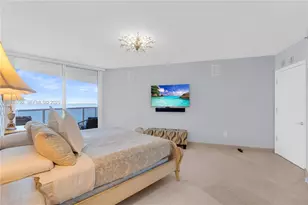 19111 Collins Ave, Sunny Isles Beach, FL 33160 - Photo 9