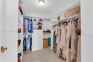 19111 Collins Ave, Sunny Isles Beach, FL 33160 - Photo 23