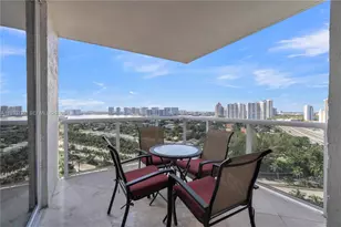 19111 Collins Ave, Sunny Isles Beach, FL 33160 - Photo 43