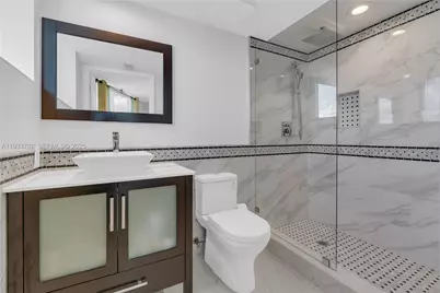 19111 Collins Ave #1607, Sunny Isles Beach, FL 33160 - Photo 21