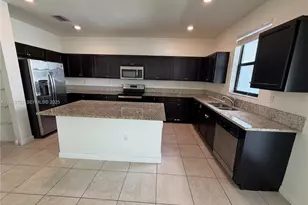 3501 W 92nd Pl, Hialeah, FL 33018 - Photo 7