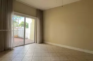 10710 NW 66th St, Doral, FL 33178 - Photo 19