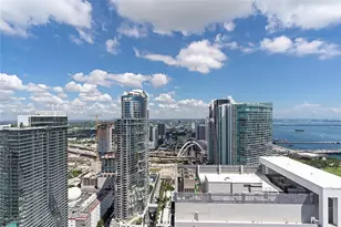 159 NE 6th St, Miami, FL 33132 - Photo 15