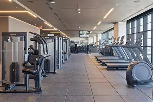 159 NE 6th St, Miami, FL 33132 - Photo 35