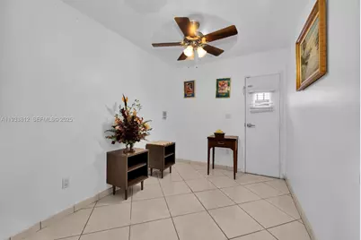 165 W 50th St, Hialeah, FL 33012 - Photo 31