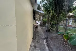 561 NW 113th St, Miami Shores, FL 33168 - Photo 37