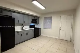 561 NW 113th St, Miami Shores, FL 33168 - Photo 3