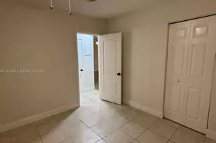 561 NW 113th St, Miami Shores, FL 33168 - Photo 15