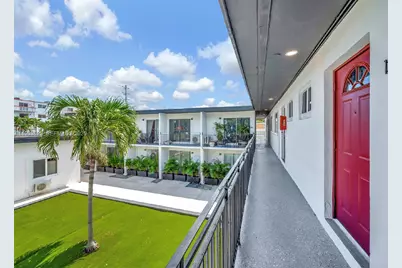 14280 NE 6th Ave, North Miami, FL 33161 - Photo 5