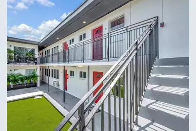 14280 NE 6th Ave, North Miami, FL 33161 - Photo 19