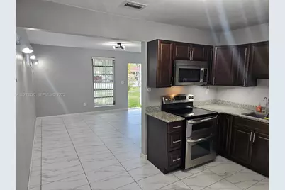 9362 SW 168th St #0, Palmetto Bay, FL 33157 - Photo 13