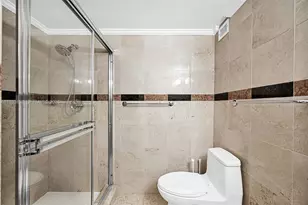 5225 Collins Ave, Miami Beach, FL 33140 - Photo 9