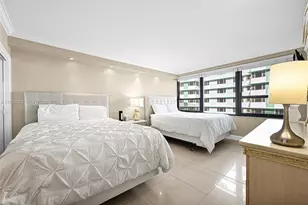 5225 Collins Ave, Miami Beach, FL 33140 - Photo 3