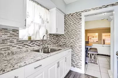 1868 NW 64th St, Miami, FL 33147 - Photo 11