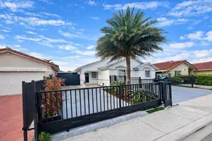 17748 SW 145th Ave, Miami, FL 33177 - Photo 3