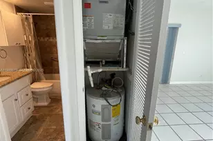 485 Flanders K, Delray Beach, FL 33484 - Photo 17