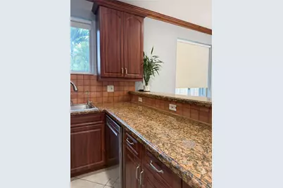 1055 NE 85th St #1055, Miami, FL 33138 - Photo 5