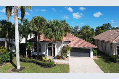 19754 Dinner Key Dr, Boca Raton, FL 33498 - Photo 1