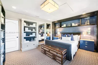 5077 N Bay Rd, Miami Beach, FL 33140 - Photo 23