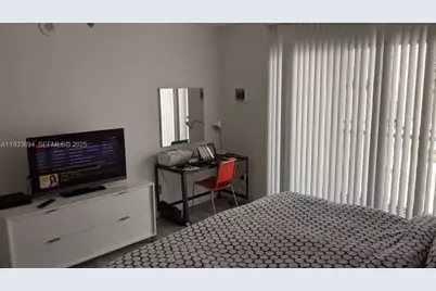 500 Brickell Ave #1507, Miami, FL 33131 - Photo 13