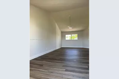3421 NW 44th St #204, Oakland Park, FL 33309 - Photo 3