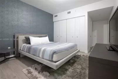 488 NE 18th St #2610, Miami, FL 33132 - Photo 17