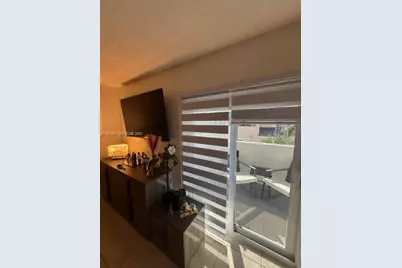 8670 NW 6th Ln #4-210, Miami, FL 33126 - Photo 23